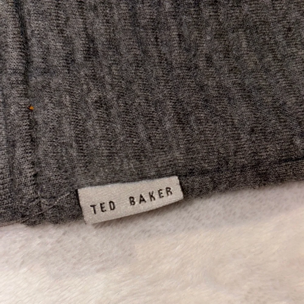 Gently Loved Gray & Burgandy  Zip-Up Sardin Quilted Jacket by Ted Baker London